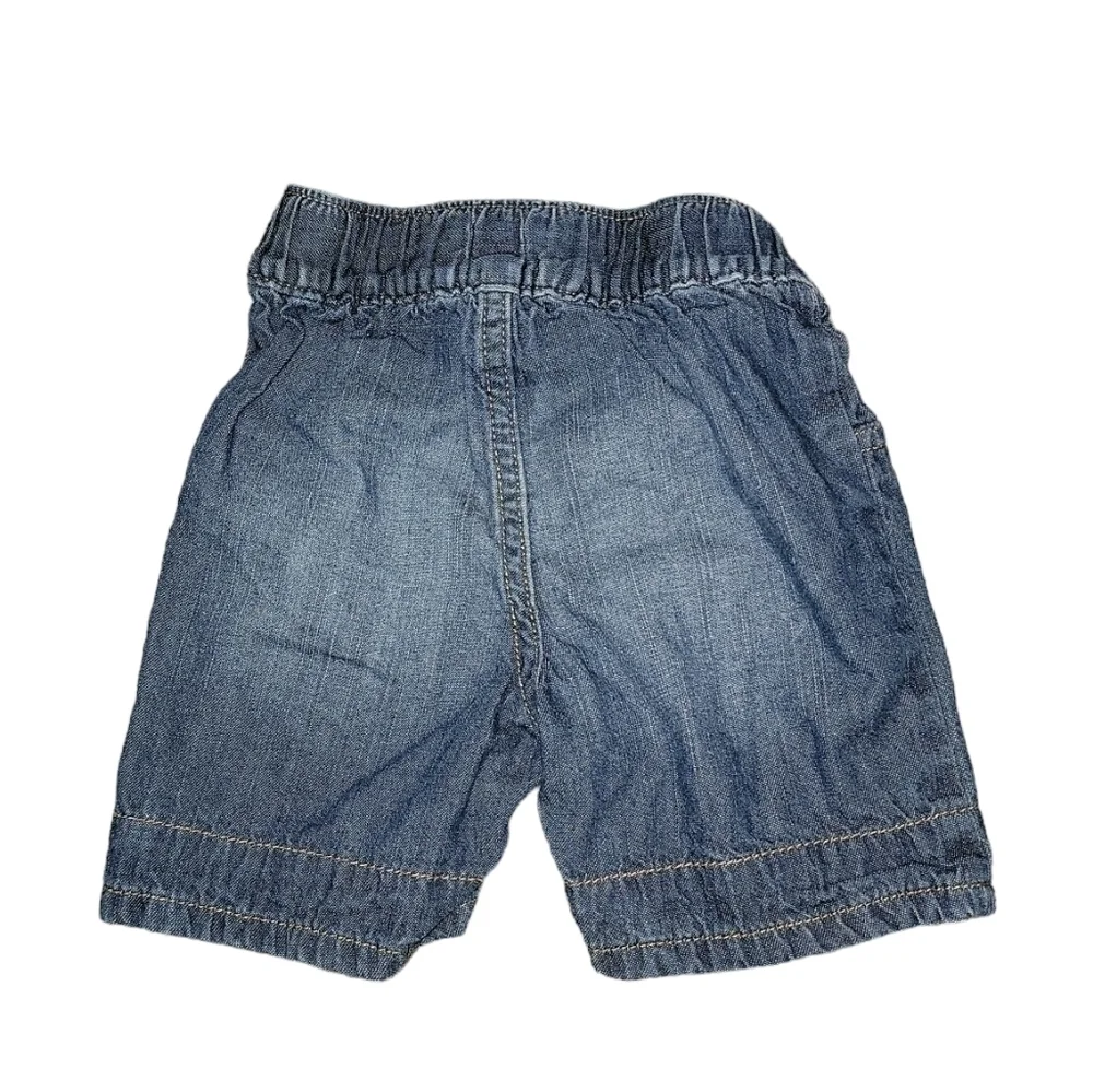 The children’s place size 12-18 months denim shorts